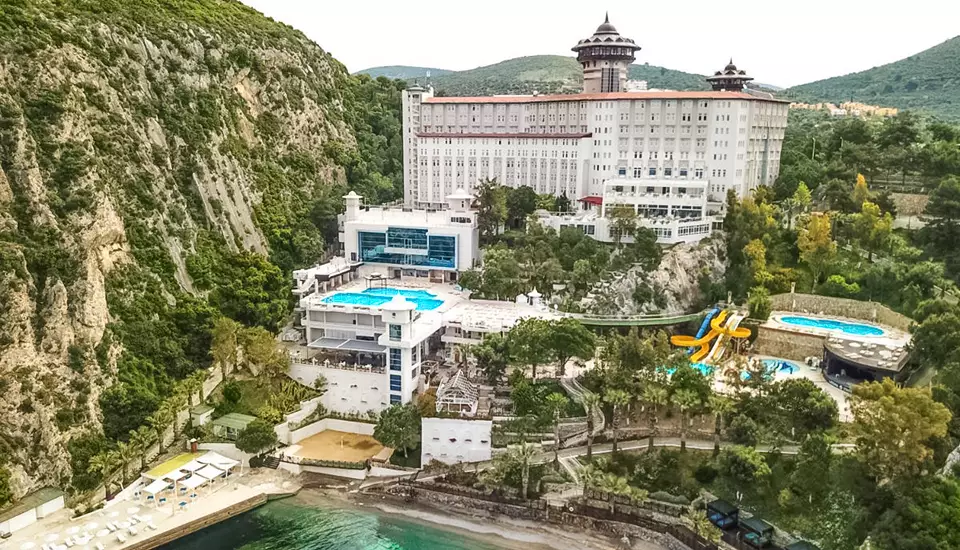 هتل لادونیا آداکوله کوش آداسی